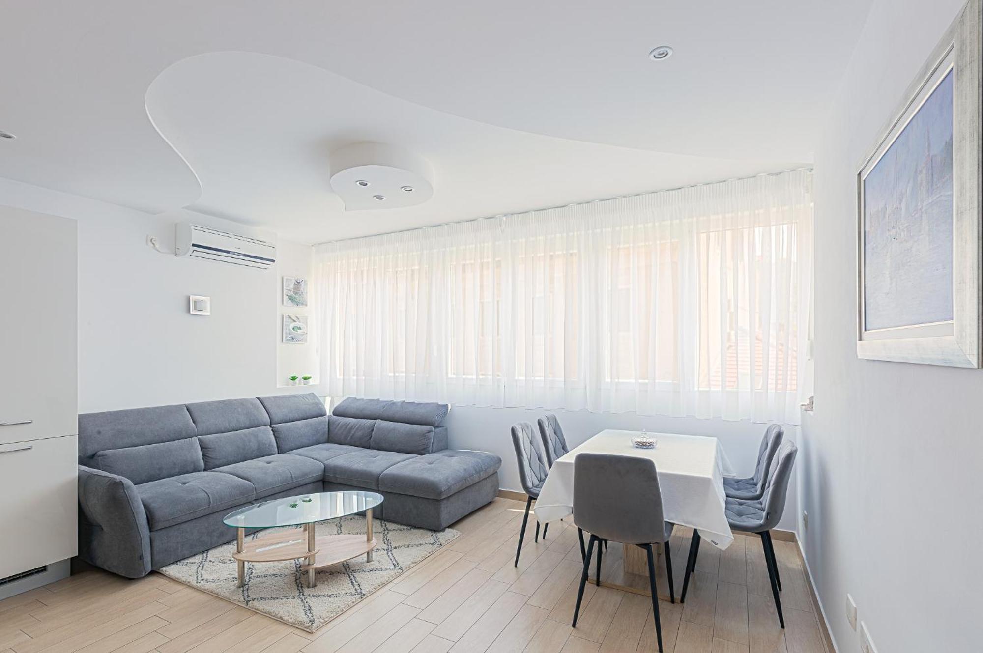 Apartment Satureja Montana Split Exterior foto